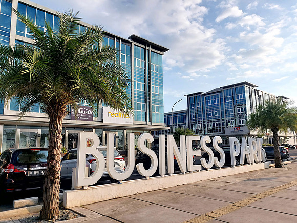 20240512_164450-business-park