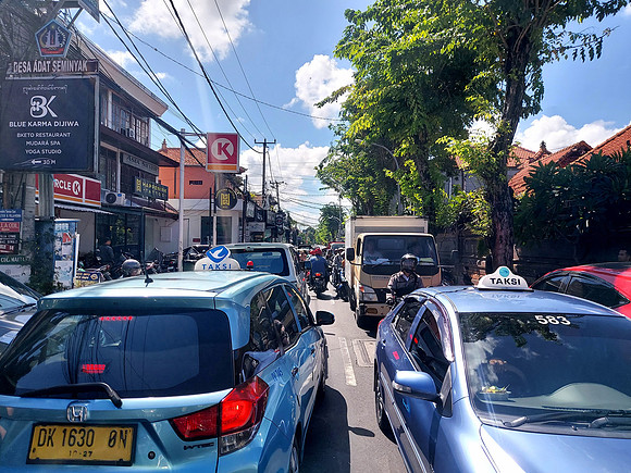 20240507_134441-legian-road