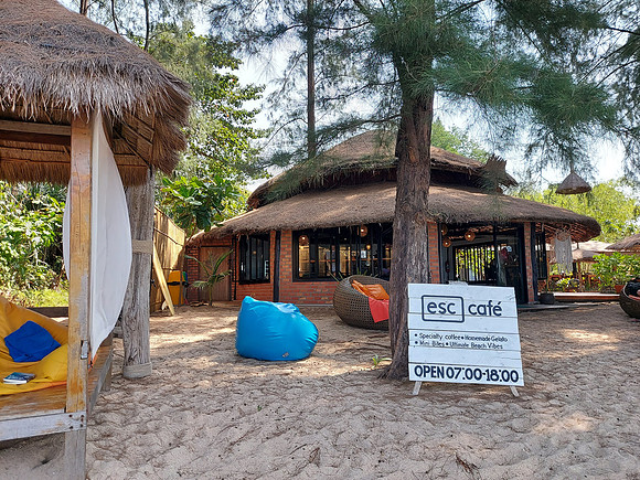 20220131_112358-esc-cafe