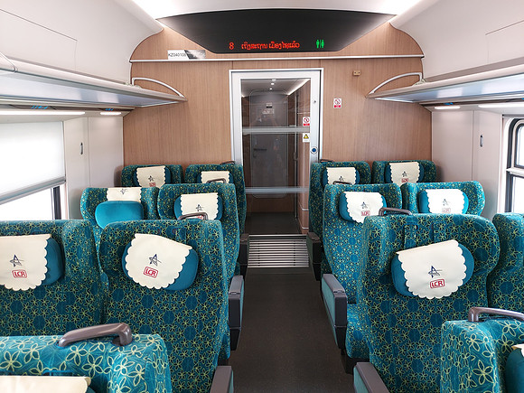 20220527_103339-first-class