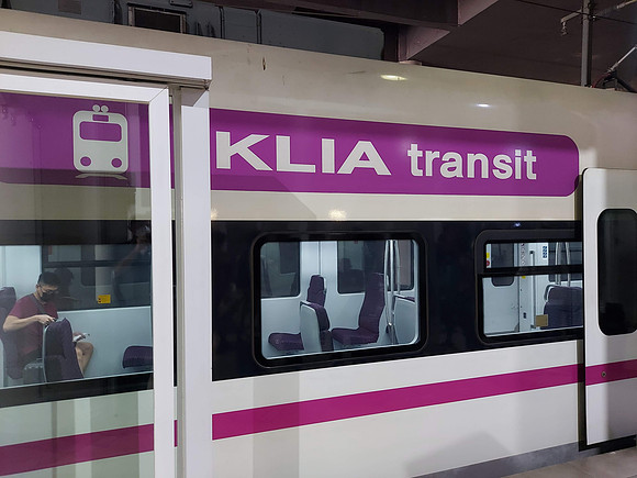 20220708_121110-klia-transit