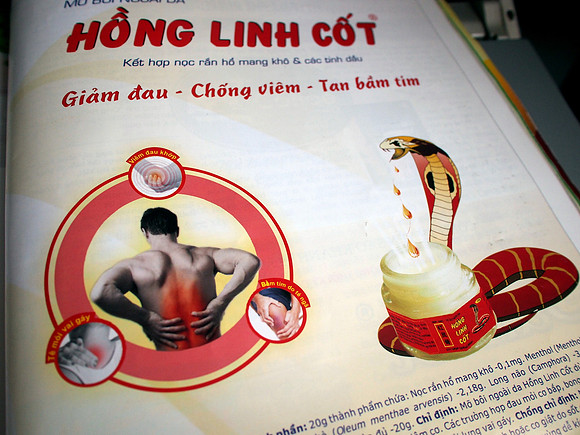 PB308800-hong-linh-cot