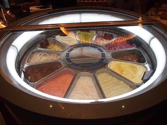 P8238277-breakfast-ice-cream