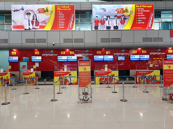 20220825_125809-vietjet-domestic-check-in