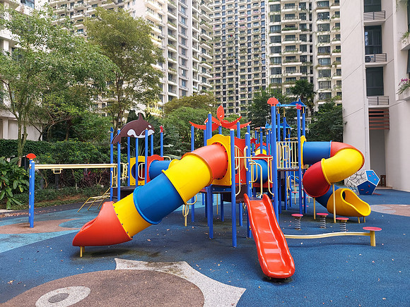 20220729_100818-regalia-park-playground