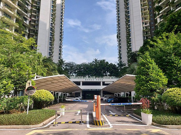 20220729_162255-starview-bay-carpark-entrance