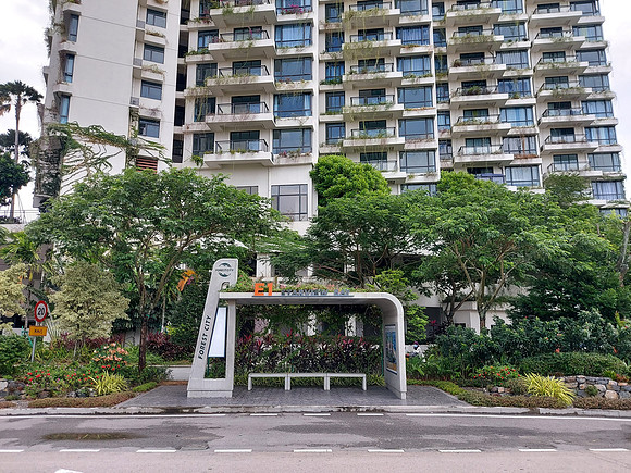 20220729_163159-starview-bay-bus-stop