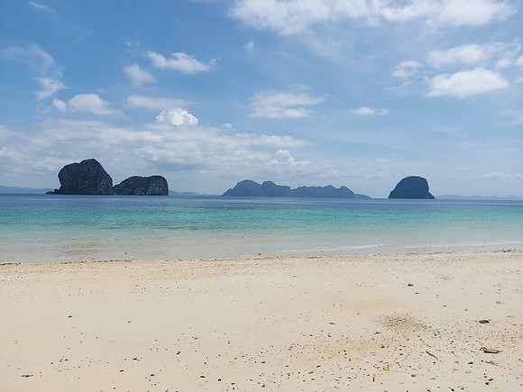 20220207_121628-view-from-koh-ngai-resort