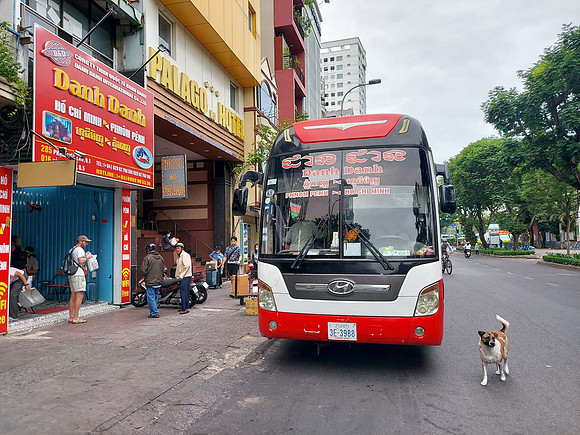 20230108_074423-danh-danh-bus-pham-ngu-lau