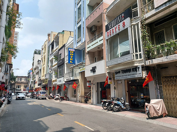 20220413_103603-quy-hung-hotel