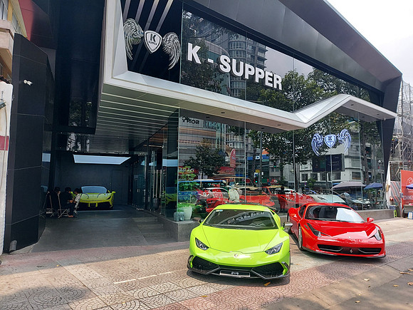 20220413_114749-super-cars