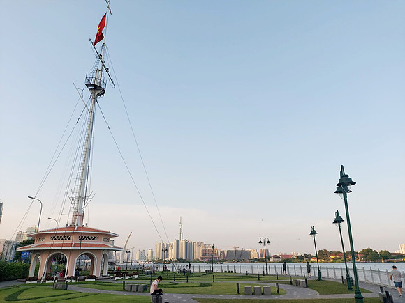 20220422_172640-flagpole
