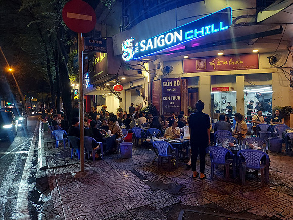 20221008_214735-saigon-chill