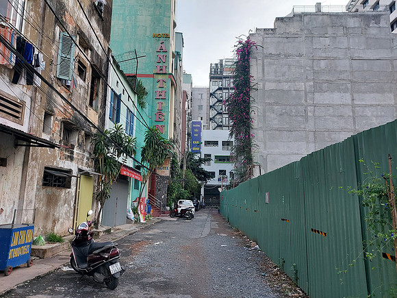20221009_162602-anh-thien-hotel-alley