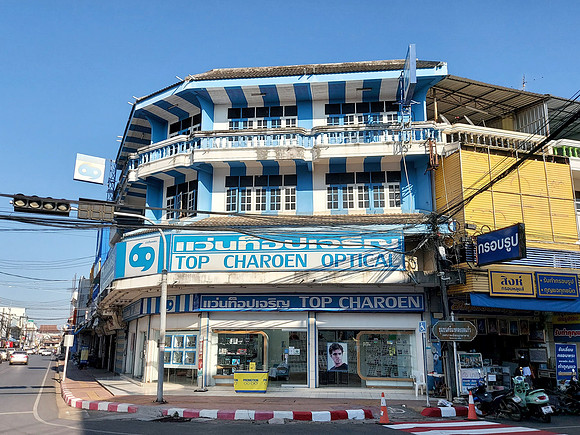 20220225_160950-top-charoen-optical