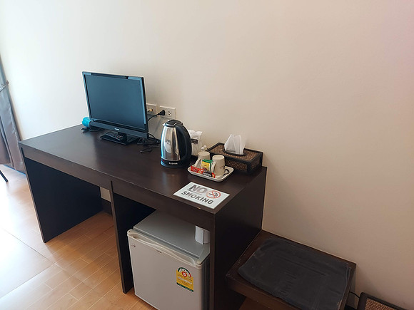 20221115_114811-p-place-desk