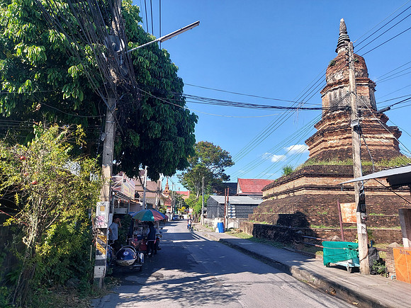 20221122_144424-khua-kom-gate