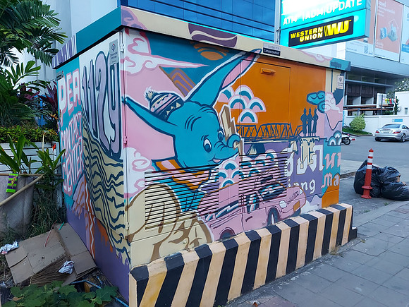 20221130_174522-elephant-box