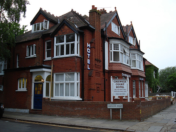 Chiswick Court Hotel, London - England.
