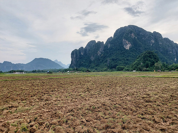 20220530_175439-rural-vang-vieng