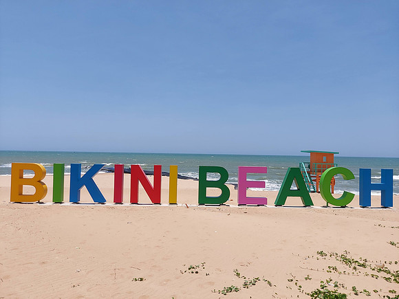 20220419_114103-bikini-beach