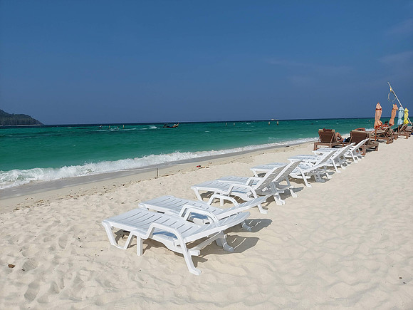 20230313_154921-sunrise-beach-chairs