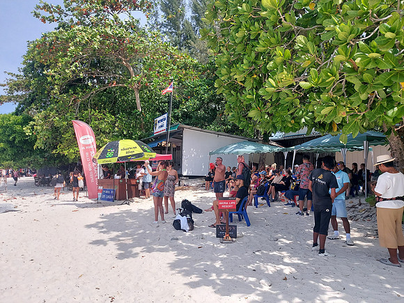 20230314_102500-beach-immigration