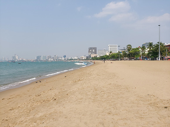 20230304_150330-beach