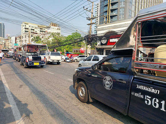 20230304_155802-baht-buses