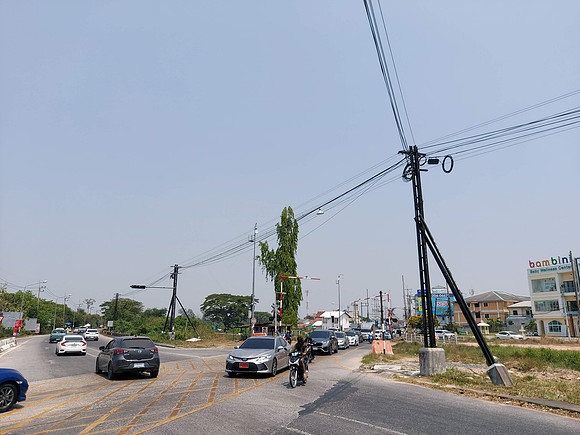 20230305_123841-pornprapanimit-rd-rail-crossing