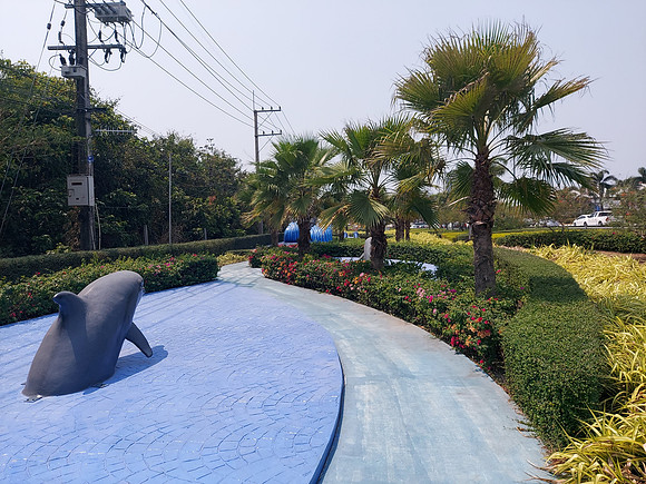 20230305_130833-dolphin-park