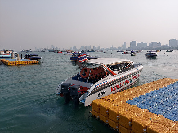 20230306_084507-speedboats