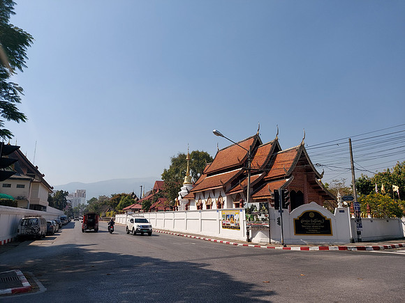 20230209_140903-wat-pha-bong