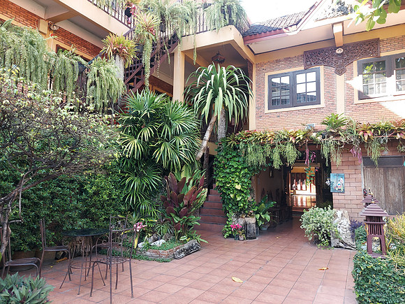 20230212_154035-sk-house-1-courtyard