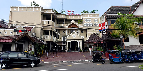 20240430_092306-hotel-mataram