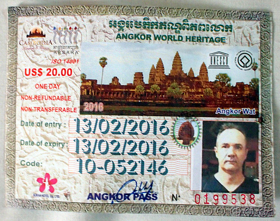 P3032797-angkor-ticket
