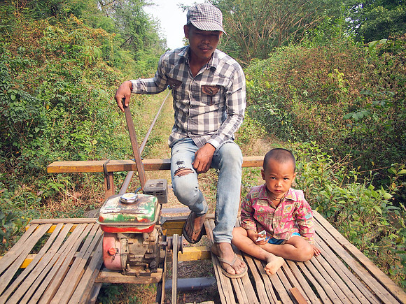 P2242536-driver-and-child