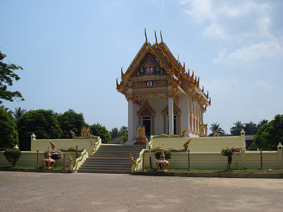 Wat Khunaram, Koh Samui - Thailand.