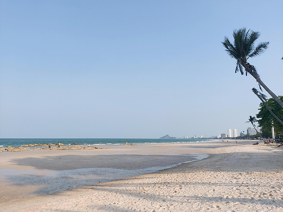 20230427_163936-hua-hin-beach