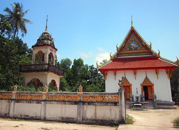 P3083035-wat-in-thongsala