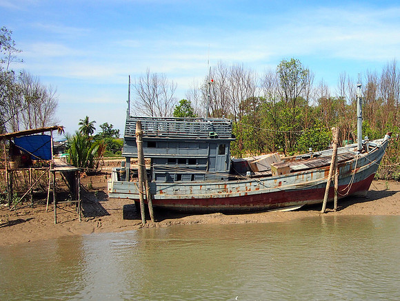 P3133347-dry-dock
