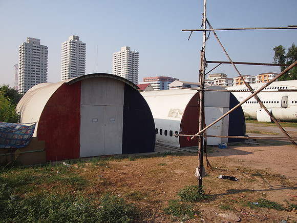 P3042864-living-quaters