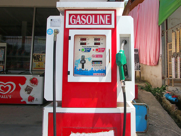 P3083010-gasoline-pump