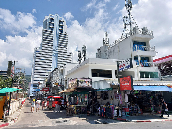 20220123_135459-patong-tower