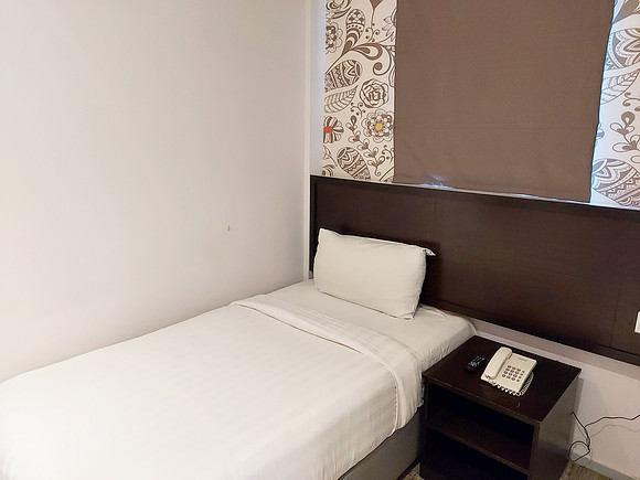 20221018_121333-double-m-hotel-bed