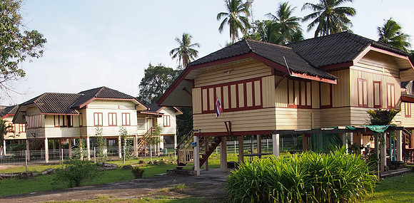 P3133369-state-railways-buildings