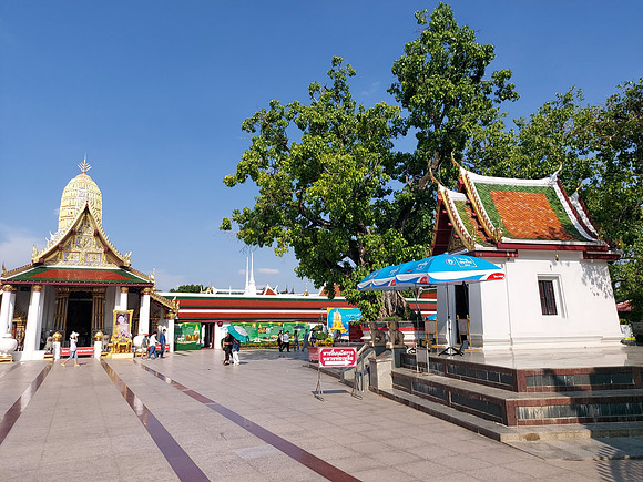 20230603_155750-wat-phra-si-rattana-mahathat-woramahawihan