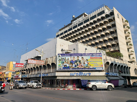 20230602_163346-amarin-nakorn-hotel