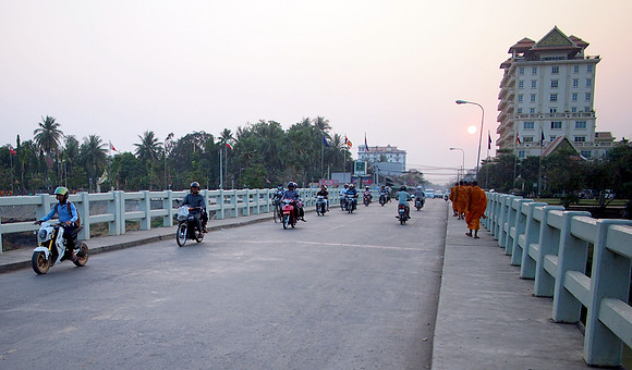 P2232441-bridge-at-sunrise