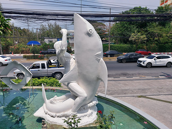 20230430_131811-shark-stabber